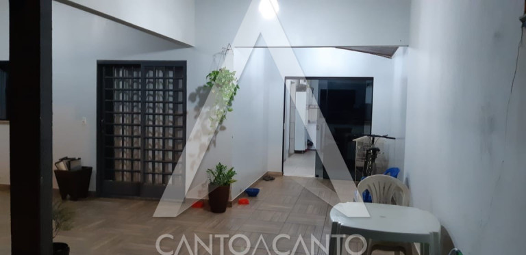 Imagem Casa com 2 Quartos à Venda,  em Jardim Jacarandás - Sinop