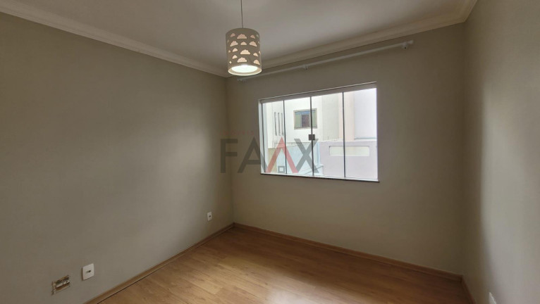 Imagem Casa com 1 Quarto à Venda, 300 m² em Alto Da Xv - Guarapuava Imagem Casa com 1 Quarto à Venda, 300 m² em Alto Da Xv - Guarapuava