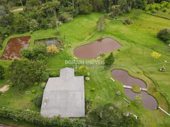 Imagem Imóvel com 2 Quartos à Venda, em Região Do Parque Da Ferradura - Campos Do Jordão Imagem Imóvel com 2 Quartos à Venda, em Região Do Parque Da Ferradura - Campos Do Jordão