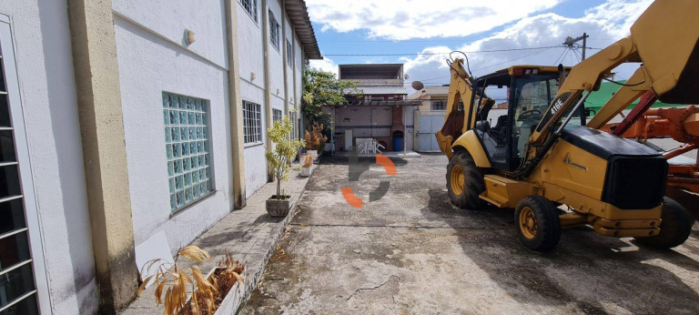 Imagem Galpão para Alugar, 325 m² em Jardim Alvorada - Nova Iguaçu Imagem Galpão para Alugar, 325 m² em Jardim Alvorada - Nova Iguaçu