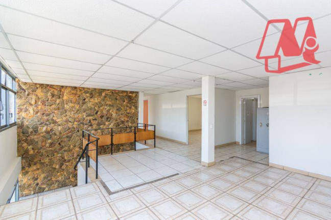 Imagem Loja para Alugar, 612 m² em Navegantes - Porto Alegre