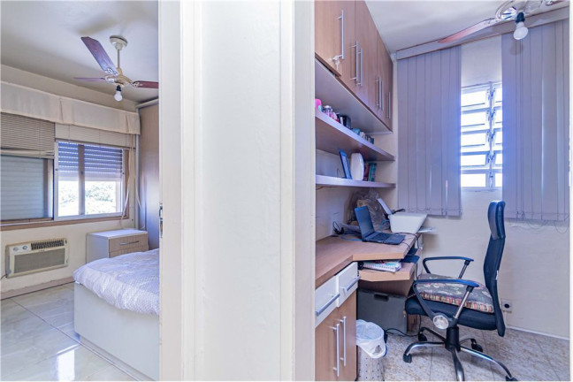 Imagem Apartamento com 2 Quartos à Venda, 78 m² em Cristal - Porto Alegre
