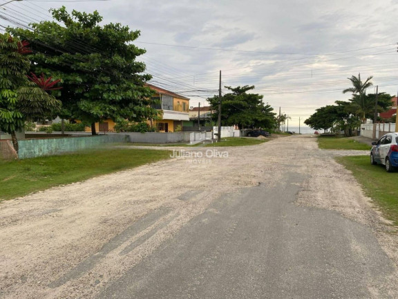 Imagem Apartamento com 2 Quartos à Venda, 47 m² em Cambiju - Itapoá