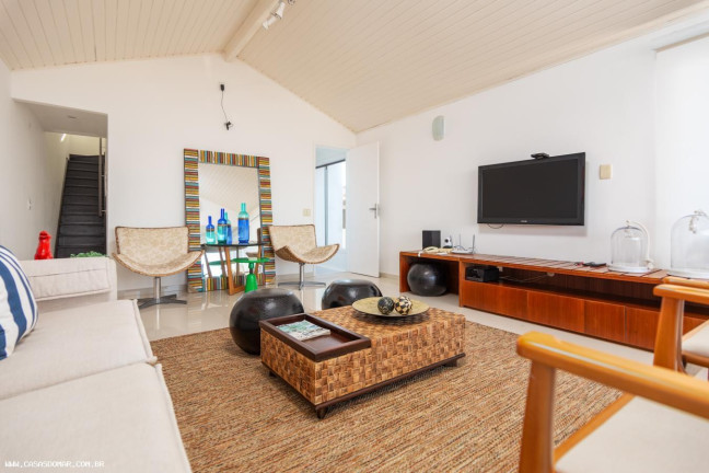 Imagem Imóvel com 5 Quartos para Alugar ou Temporada, 200 m² em Praia Rasa - Armação Dos Búzios Imagem Imóvel com 5 Quartos para Alugar ou Temporada, 200 m² em Praia Rasa - Armação Dos Búzios