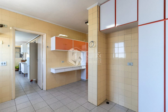 Imagem Apartamento com 3 Quartos à Venda, 227 m² em Itaim Bibi - São Paulo