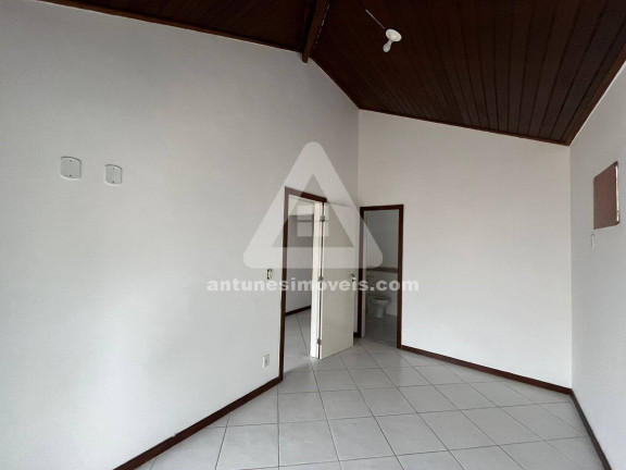Imagem Casa com 3 Quartos à Venda, 103 m² em Palmeiras - Cabo Frio