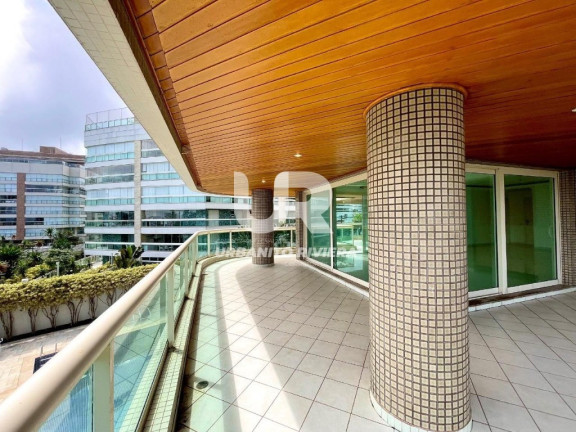 Imagem Imóvel com 4 Quartos à Venda, 265 m² em Riviera - Bertioga Imagem Imóvel com 4 Quartos à Venda, 265 m² em Riviera - Bertioga