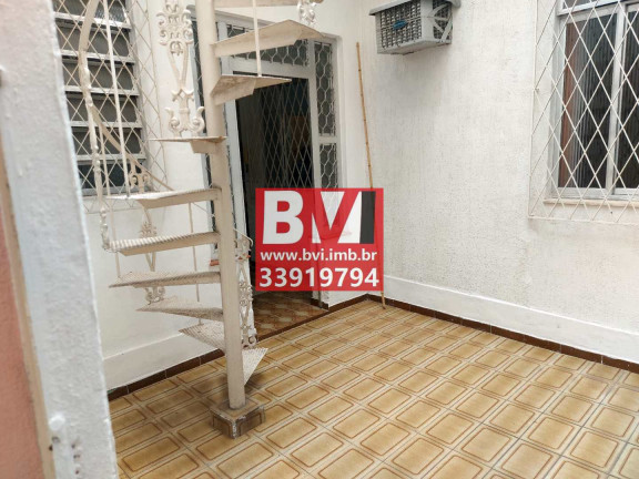 Imagem Casa com 2 Quartos à Venda, 130 m² em Vila Da Penha - Rio De Janeiro Imagem Casa com 2 Quartos à Venda, 130 m² em Vila Da Penha - Rio De Janeiro