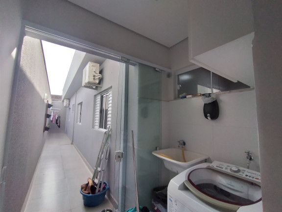Imagem Casa com 3 Quartos à Venda, 130 m² em Jardim Solange - Bauru Imagem Casa com 3 Quartos à Venda, 130 m² em Jardim Solange - Bauru