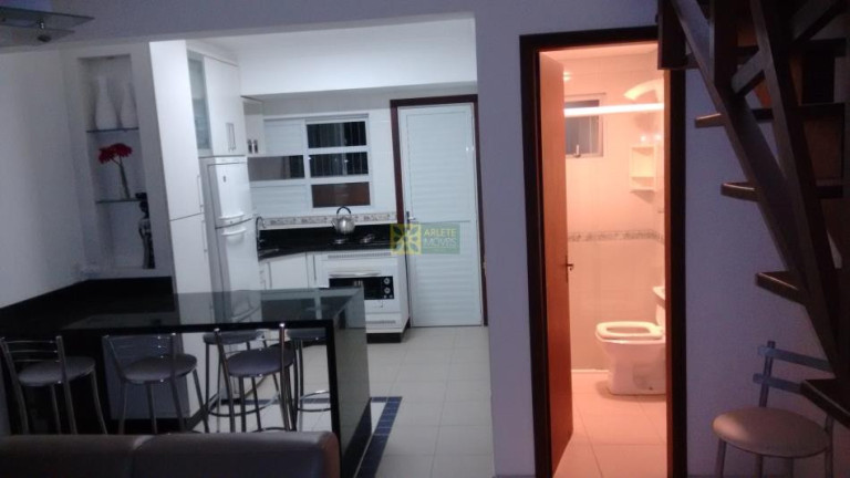 Imagem Apartamento com 2 Quartos para Alugar ou Temporada, 80 m² em Mariscal - Bombinhas Imagem Apartamento com 2 Quartos para Alugar ou Temporada, 80 m² em Mariscal - Bombinhas