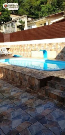 Imagem Casa com 3 Quartos à Venda, 450 m² em Córrego Grande - Florianópolis Imagem Casa com 3 Quartos à Venda, 450 m² em Córrego Grande - Florianópolis