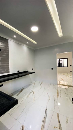 Imagem Casa com 3 Quartos à Venda, 185 m² em Caiçara - Praia Grande Imagem Casa com 3 Quartos à Venda, 185 m² em Caiçara - Praia Grande