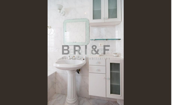 Imagem Casa com 3 Quartos à Venda, 225 m² em Vila Cordeiro - São Paulo