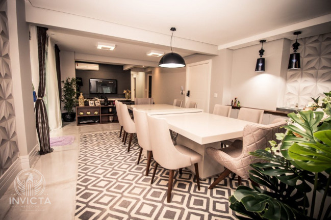 Imagem Apartamento com 4 Quartos à Venda, 340 m² em Centro - Balneário Camboriú