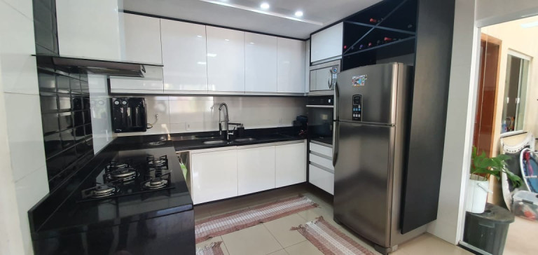 Imagem Casa com 3 Quartos à Venda, 180 m² em Piratininga - Niterói