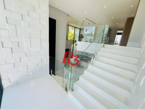 Imagem Casa com 6 Quartos à Venda, 800 m² em Balneário Praia Do Pernambuco - Guarujá Imagem Casa com 6 Quartos à Venda, 800 m² em Balneário Praia Do Pernambuco - Guarujá
