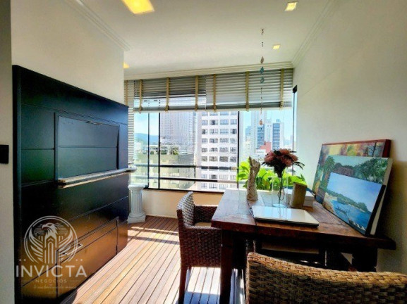 Imagem Apartamento com 3 Quartos à Venda, 176 m² em Centro - Balneário Camboriú Imagem Apartamento com 3 Quartos à Venda, 176 m² em Centro - Balneário Camboriú