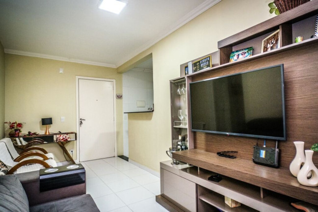 Apartamento com 2 Quartos à Venda, 53 m² em Protásio Alves - Porto Alegre