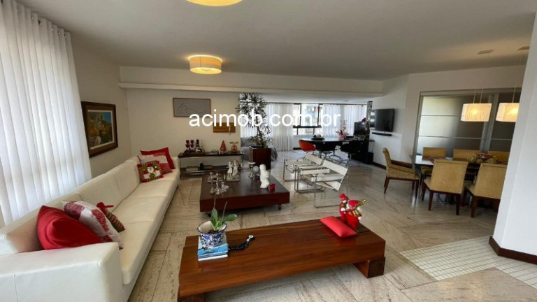 Imagem Imóvel com 4 Quartos à Venda, 256 m² em Horto Florestal - Salvador Imagem Imóvel com 4 Quartos à Venda, 256 m² em Horto Florestal - Salvador