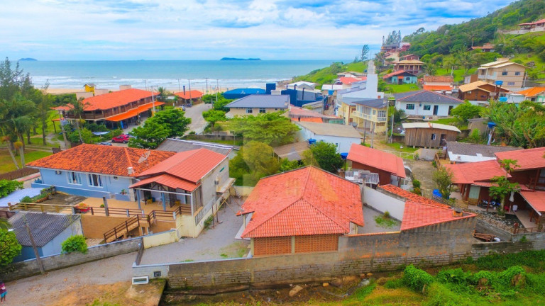 Imagem Imóvel com 2 Quartos à Venda, em Gamboa - Garopaba Imagem Imóvel com 2 Quartos à Venda, em Gamboa - Garopaba