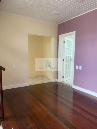Imagem Casa com 4 Quartos à Venda, 300 m² em Barra Da Tijuca - Rio De Janeiro Imagem Casa com 4 Quartos à Venda, 300 m² em Barra Da Tijuca - Rio De Janeiro