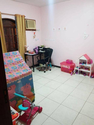 Imagem Casa com 3 Quartos à Venda, 192 m² em Campo Grande - Rio De Janeiro Imagem Casa com 3 Quartos à Venda, 192 m² em Campo Grande - Rio De Janeiro