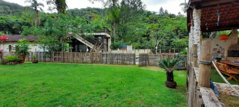 Imagem Casa com 4 Quartos para Alugar, 245 m² em Tabatinga - Caraguatatuba Imagem Casa com 4 Quartos para Alugar, 245 m² em Tabatinga - Caraguatatuba