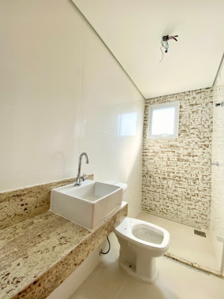 Imagem Apartamento com 2 Quartos à Venda, 67 m² em Enseada - Guarujá