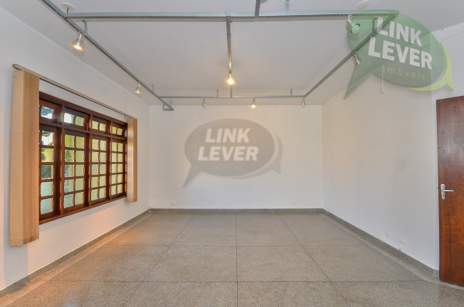 Imagem Casa com 4 Quartos à Venda, 457 m² em Bacacheri - Curitiba