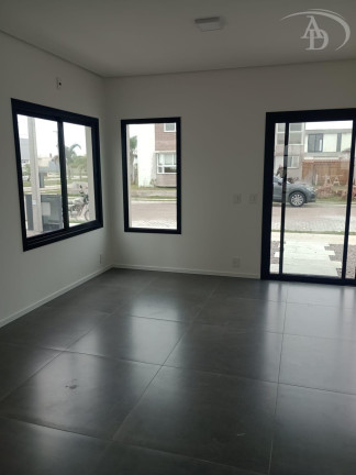 Imagem Casa com 2 Quartos à Venda, 75 m² em Cassino - Rio Grande