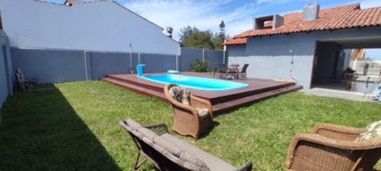 Imagem Casa com 3 Quartos à Venda,  em Zona Nova - Capão Da Canoa