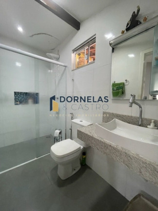 Imagem Casa com 3 Quartos à Venda, 250 m² em Guará I - Brasília Imagem Casa com 3 Quartos à Venda, 250 m² em Guará I - Brasília
