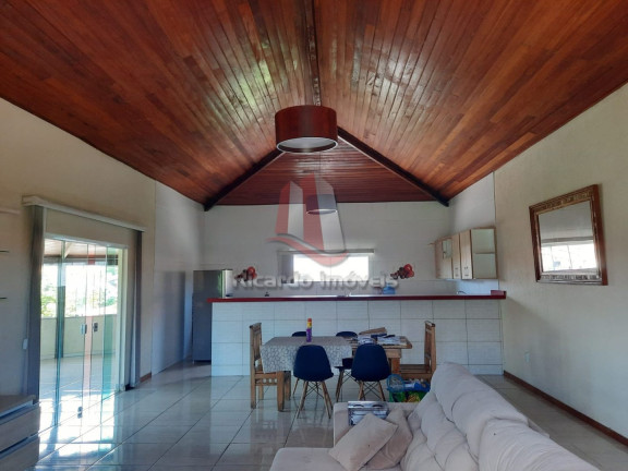 Imóvel com 4 Quartos à Venda, 250 m² em Peró - Cabo Frio