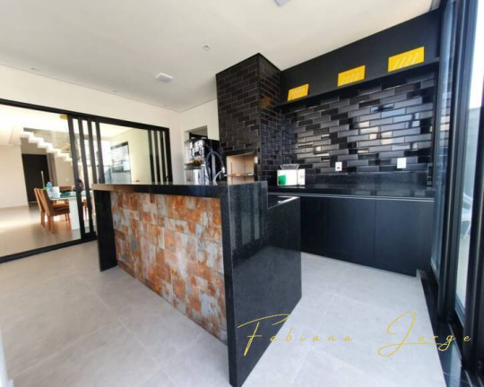 Imagem Casa de Condomínio com 3 Quartos à Venda, 270 m² em Swiss Park - Campinas Imagem Casa de Condomínio com 3 Quartos à Venda, 270 m² em Swiss Park - Campinas