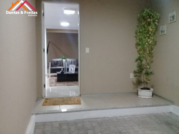 Imagem Imóvel com 3 Quartos para Alugar,  em Sapiranga - Fortaleza