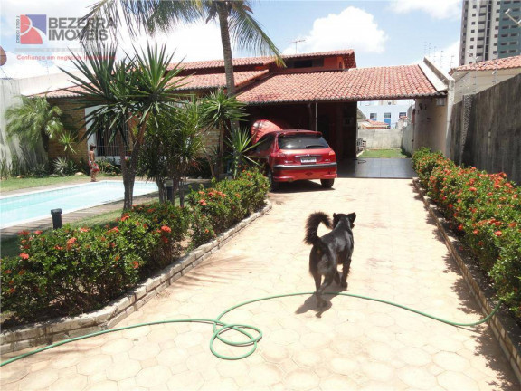 Imagem Casa com 3 Quartos à Venda, 235 m² em Capim Macio - Natal Imagem Casa com 3 Quartos à Venda, 235 m² em Capim Macio - Natal