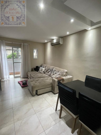 Imagem Casa com 2 Quartos à Venda, 107 m² em Marapé - Santos