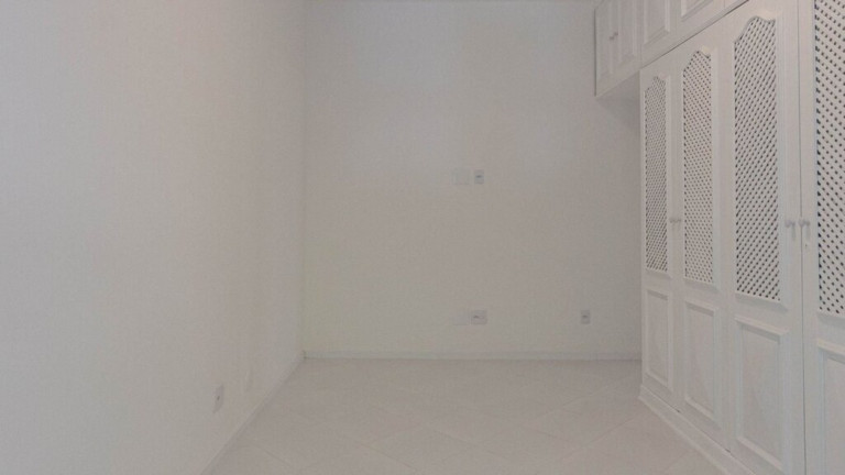 Imagem Imóvel com 3 Quartos à Venda, 119 m² em Lagoa - Rio De Janeiro Imagem Imóvel com 3 Quartos à Venda, 119 m² em Lagoa - Rio De Janeiro