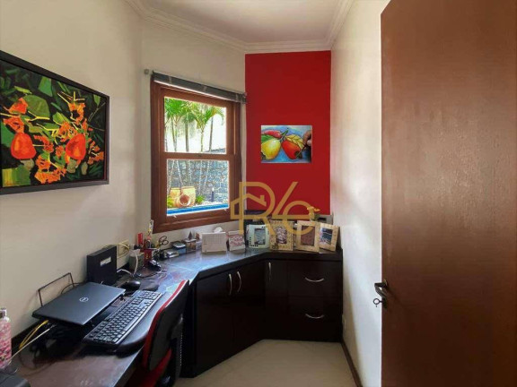 Imagem Casa com 3 Quartos à Venda, 361 m² em Residence Plaza - Cotia Imagem Casa com 3 Quartos à Venda, 361 m² em Residence Plaza - Cotia