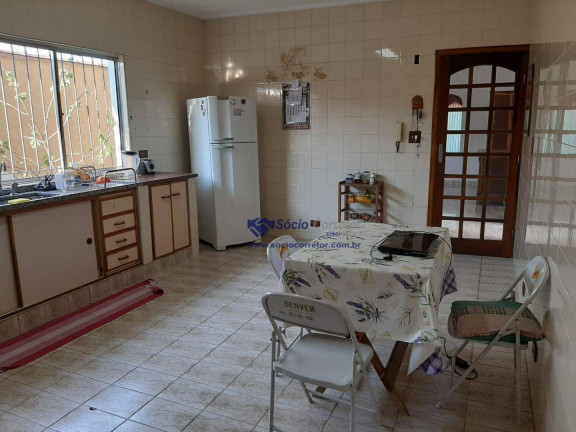 Imagem Casa com 3 Quartos à Venda, 366 m² em Jardim Bela Vista - Guarulhos Imagem Casa com 3 Quartos à Venda, 366 m² em Jardim Bela Vista - Guarulhos