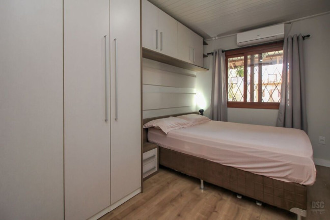 Imagem Imóvel com 2 Quartos à Venda, em Hípica - Porto Alegre Imagem Imóvel com 2 Quartos à Venda, em Hípica - Porto Alegre