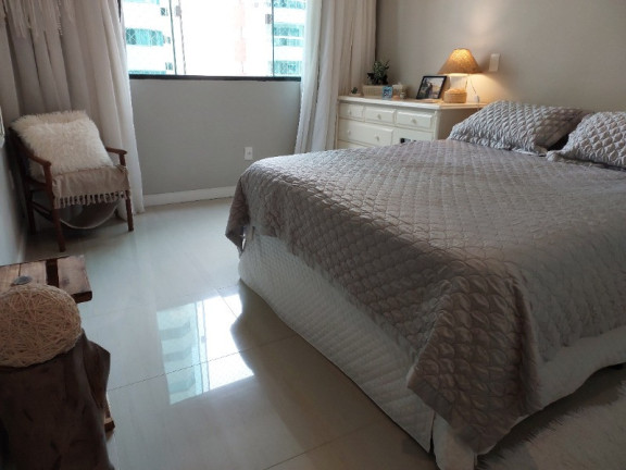 Imagem Apartamento com 2 Quartos à Venda, 102 m² em Centro - Balneário Camboriú Imagem Apartamento com 2 Quartos à Venda, 102 m² em Centro - Balneário Camboriú