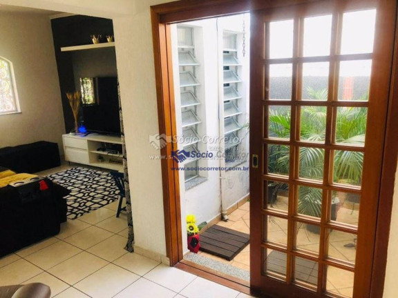 Imagem Casa com 3 Quartos à Venda, 267 m² em Vila Gustavo - São Paulo Imagem Casa com 3 Quartos à Venda, 267 m² em Vila Gustavo - São Paulo