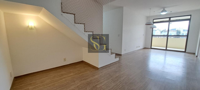 Imagem Cobertura com 4 Quartos à Venda, 145 m² em Alto - Teresópolis