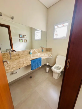 Imagem Imóvel com 4 Quartos à Venda, 280 m² em Village Da Serra - Araçoiaba Da Serra
