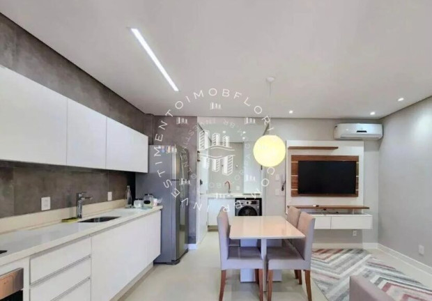 Imagem Apartamento com 1 Quarto à Venda, 64 m² em Centro - Florianópolis