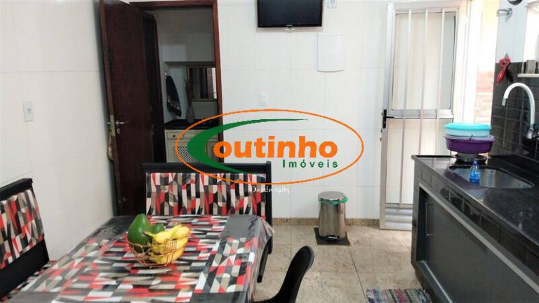 Imagem Casa com 4 Quartos à Venda, 247 m² em Andaraí - Rio De Janeiro Imagem Casa com 4 Quartos à Venda, 247 m² em Andaraí - Rio De Janeiro