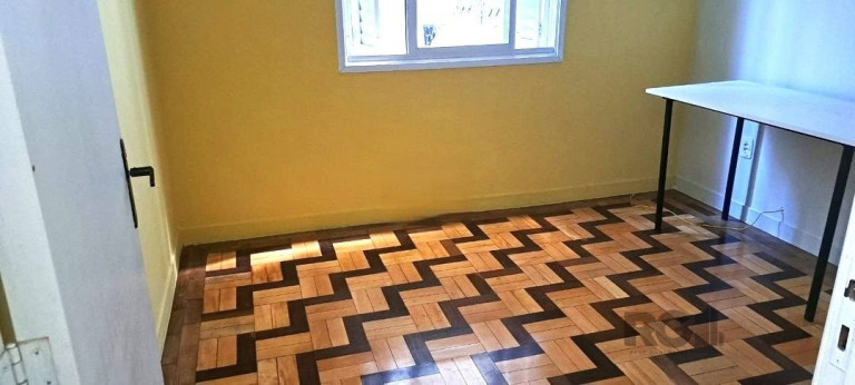 Imagem Apartamento com 2 Quartos à Venda, 70 m² em Centro Histórico - Porto Alegre