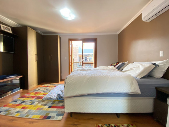 Imagem Casa com 3 Quartos à Venda, 132 m² em Camobi - Santa Maria Imagem Casa com 3 Quartos à Venda, 132 m² em Camobi - Santa Maria
