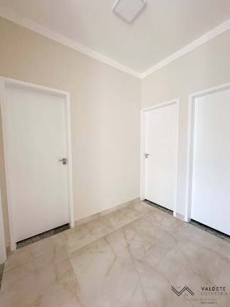 Imagem Casa com 3 Quartos à Venda, 250 m² em Bosque Dos Eucaliptos - São José Dos Campos Imagem Casa com 3 Quartos à Venda, 250 m² em Bosque Dos Eucaliptos - São José Dos Campos